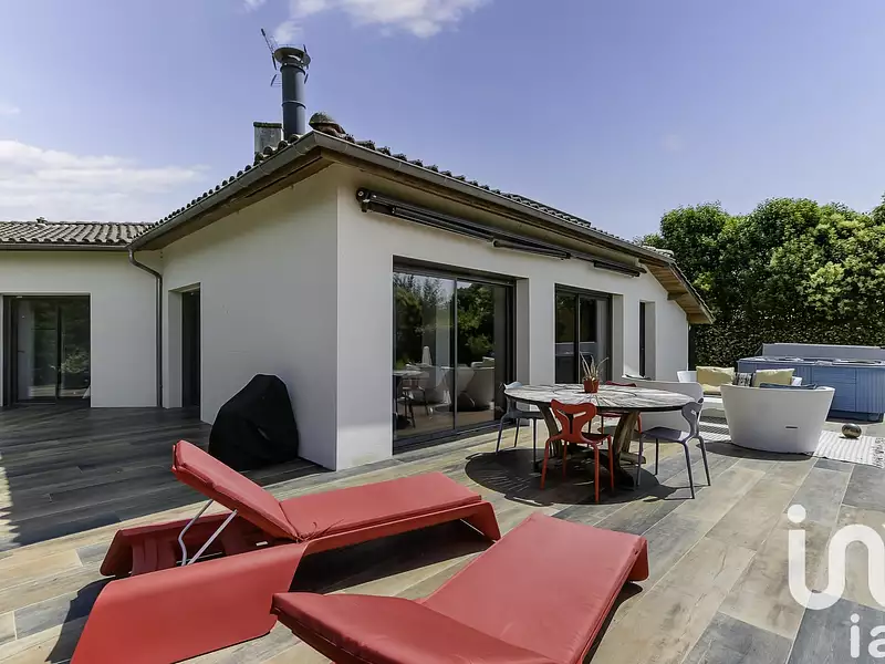 Maison, 155 m²
