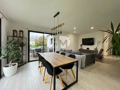 Maison, 87 m²