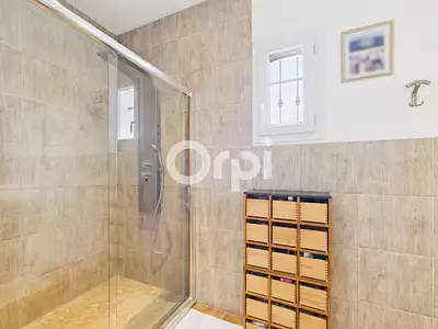 Maison, 170 m²