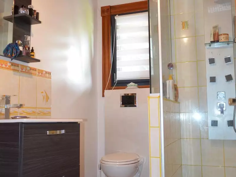Maison, 190 m²