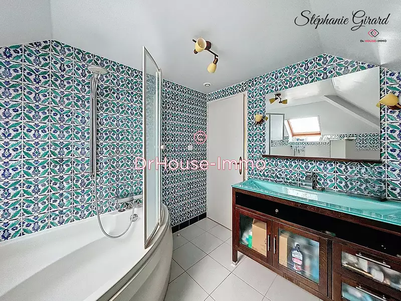 Maison, 575 m²