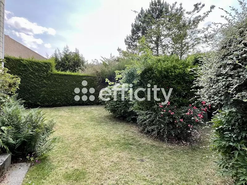 Maison, 162 m²