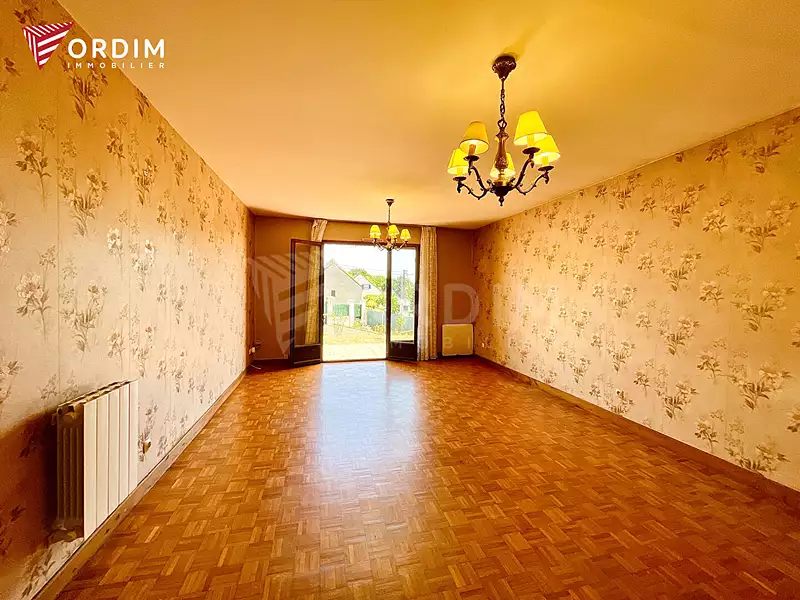 Maison, 166 m²