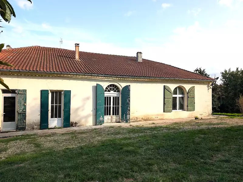 Maison, 250 m²
