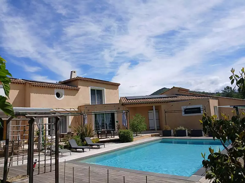 Maison, 350 m²