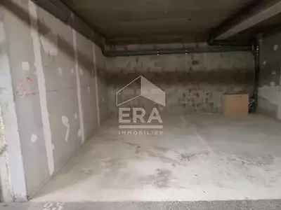Parking, 12 m²