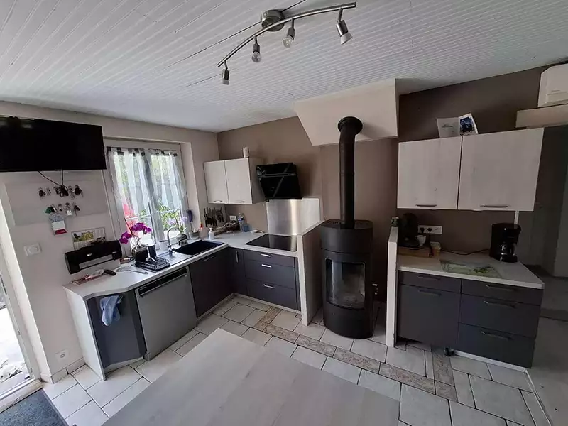 Maison, 215 m²