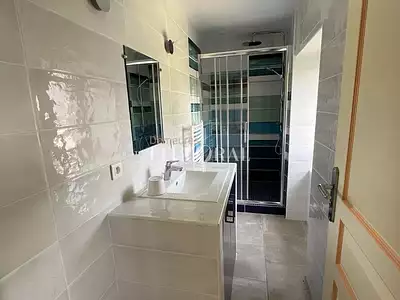Maison, 280 m²