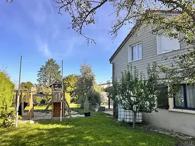 Maison, 157 m²