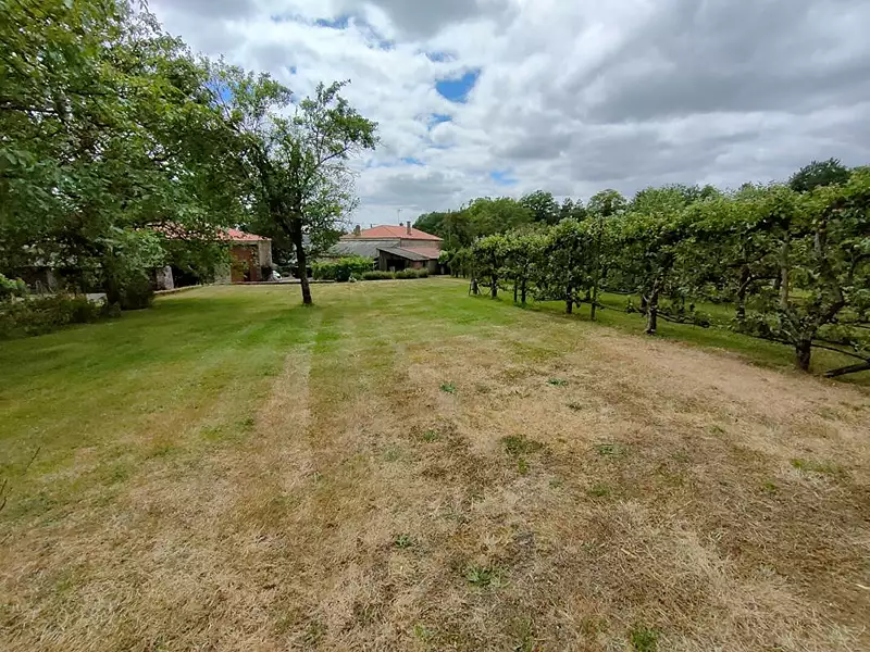 Maison, 196 m²