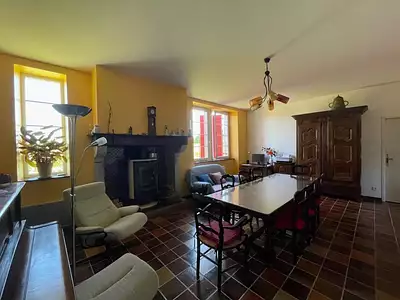 Maison, 270 m²