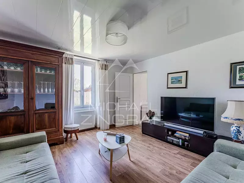Maison, 200 m²