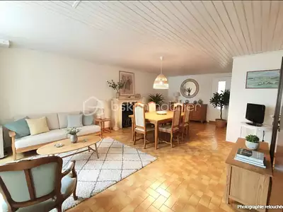 Maison, 106 m²