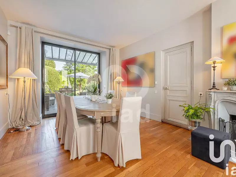 Maison, 318 m²