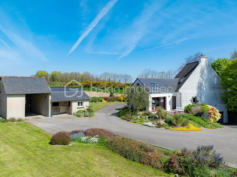 Maison, 218 m²