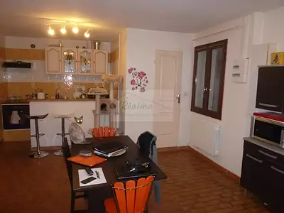 Immeuble, 254 m²