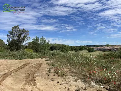 Terrain, 757 m²