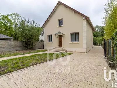 Maison, 156 m²