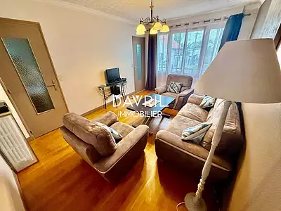 Maison, 93 m²