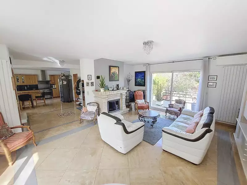 Maison, 170 m²