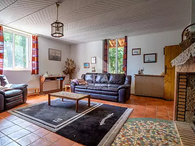 Maison, 225 m²