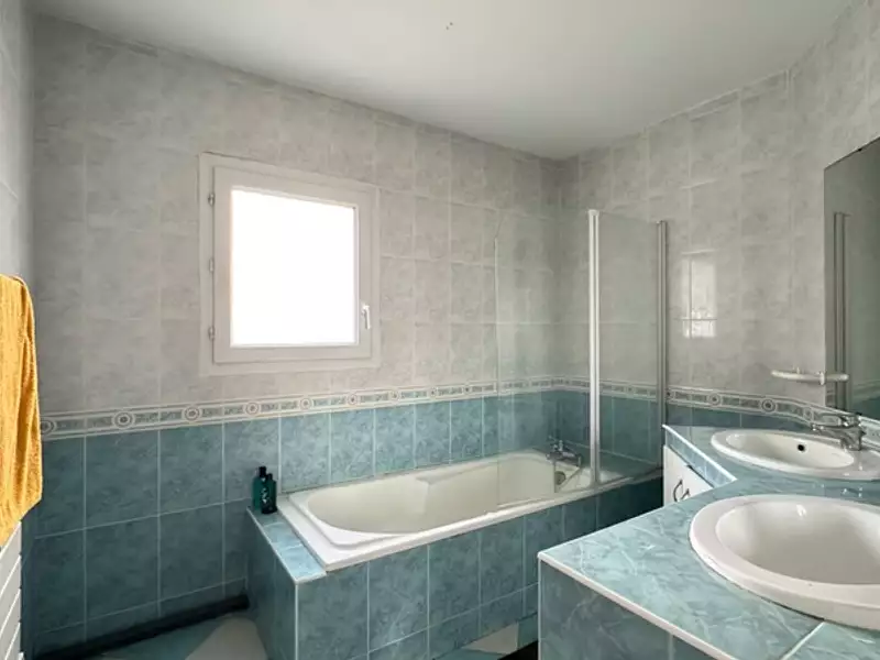 Maison, 142 m²