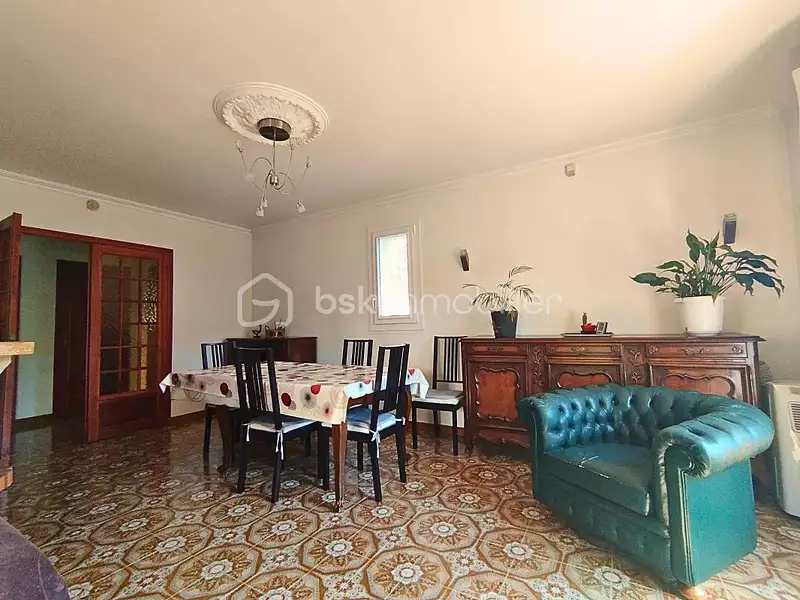 Maison, 174 m²