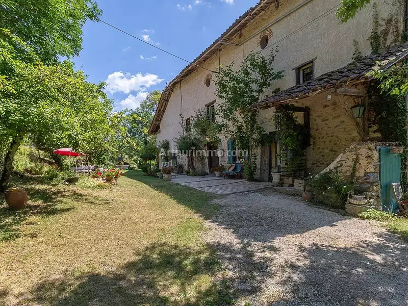 Maison, 185 m²