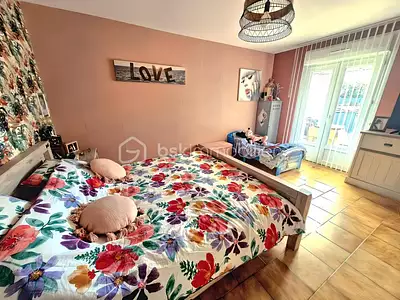 Maison, 195 m²