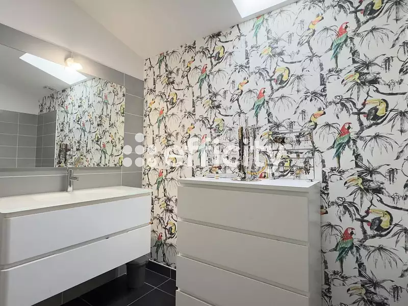 Maison, 94 m²