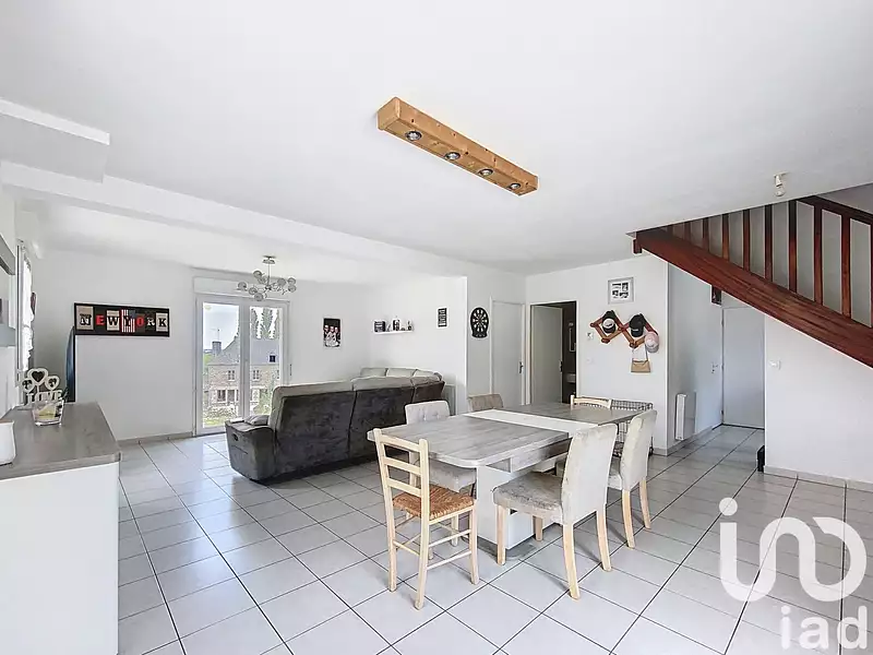 Maison, 104 m²