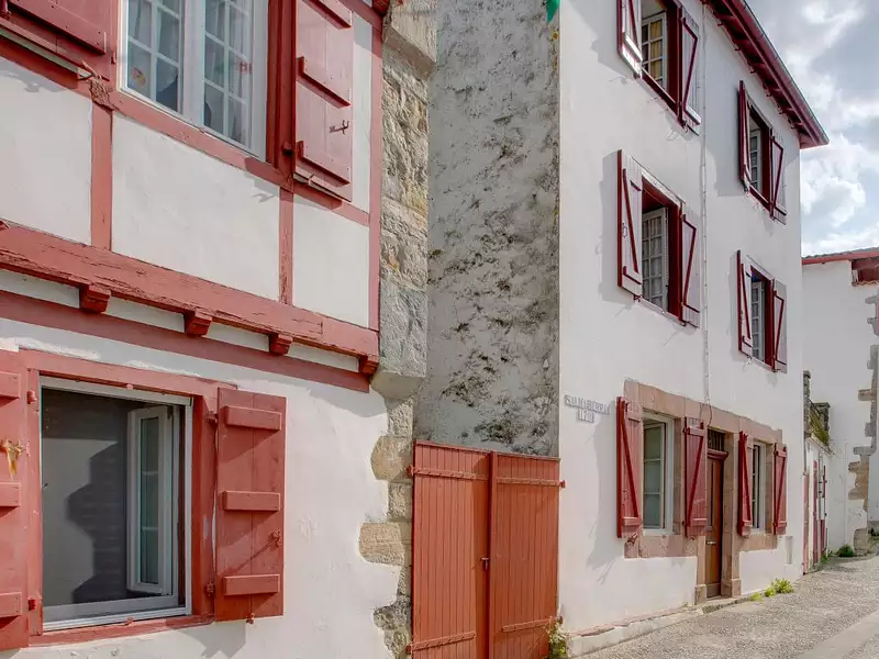 Maison, 218 m²