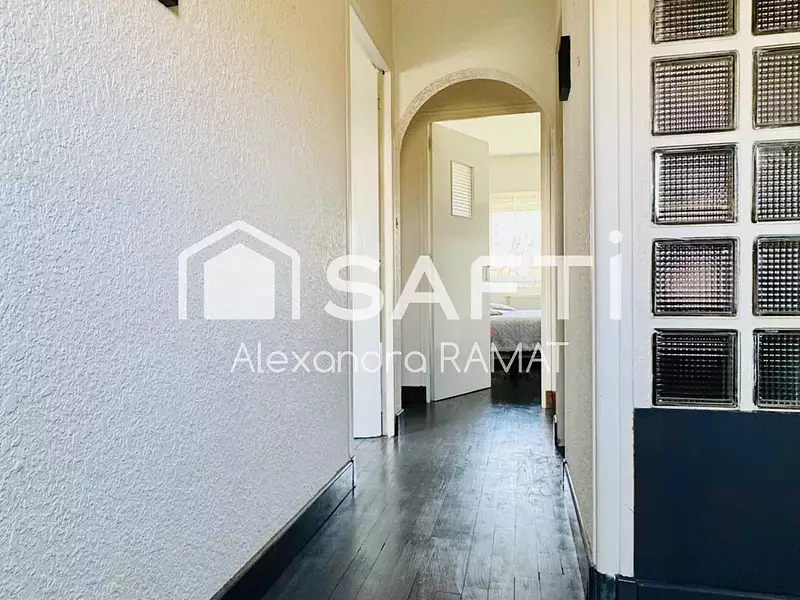 Maison, 111 m²