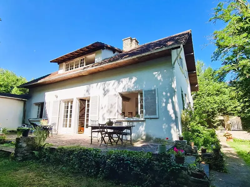 Maison, 180 m²