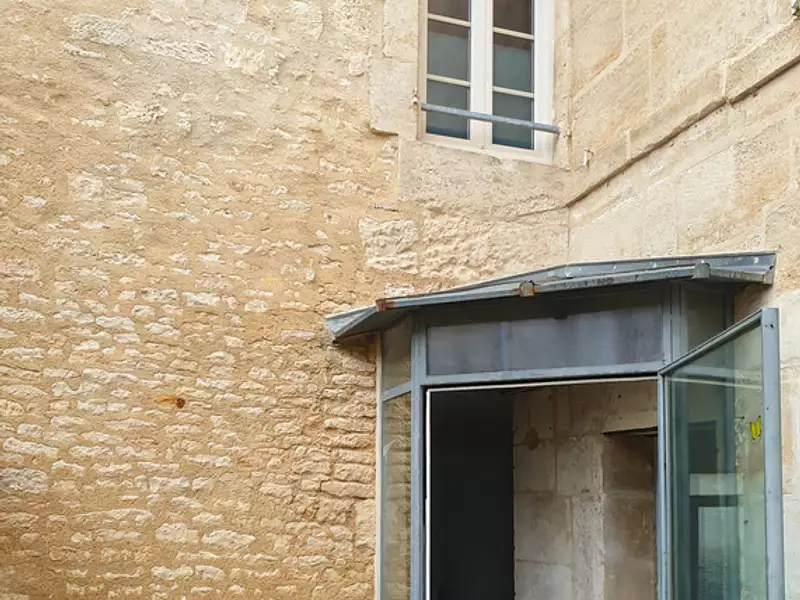 Immeuble, 196 m²
