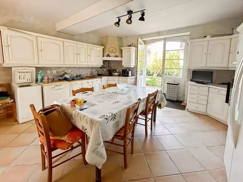 Maison, 344 m²