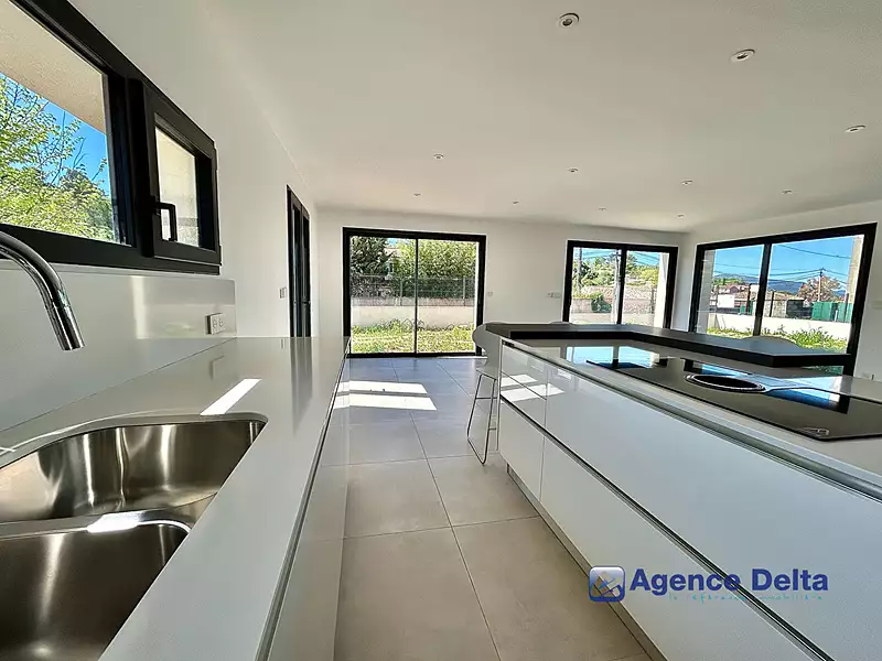 Maison, 132 m²