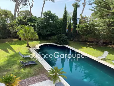 Maison, 300 m²