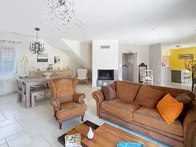 Maison, 184 m²