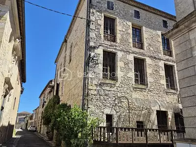Maison, 330 m²