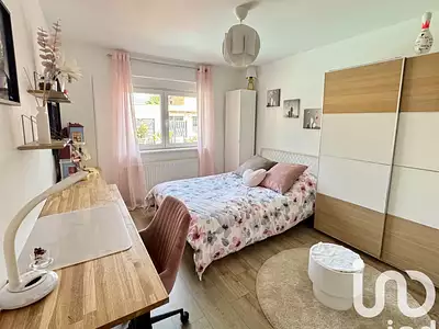 Maison, 204 m²