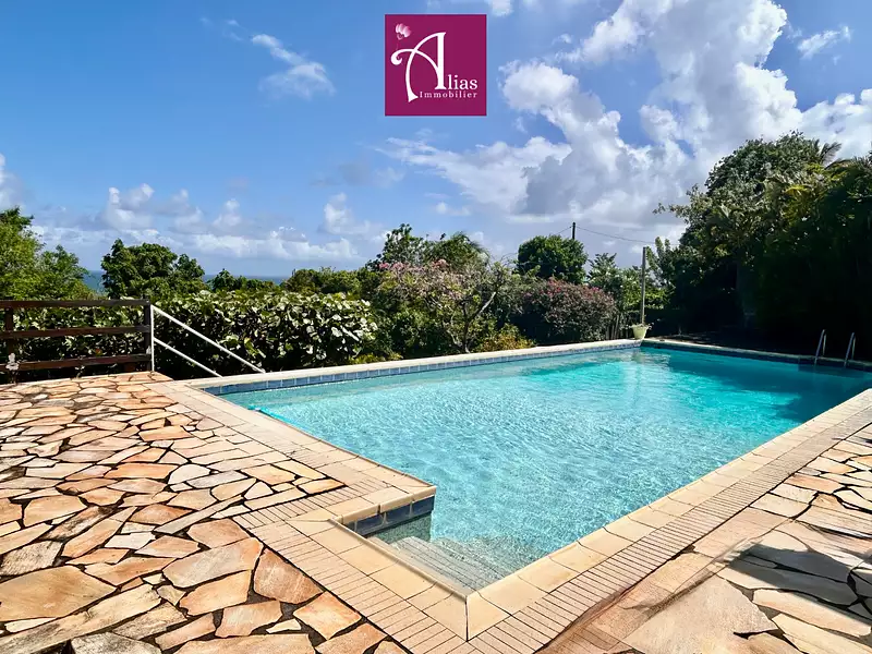 Maison, 260 m²