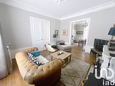 Maison, 240 m²