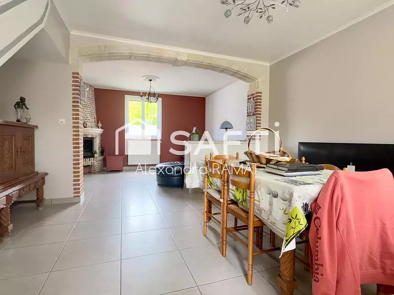 Maison, 146 m²