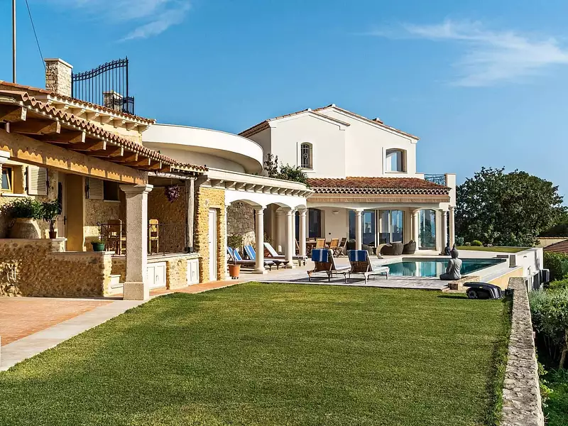 Maison, 317 m²