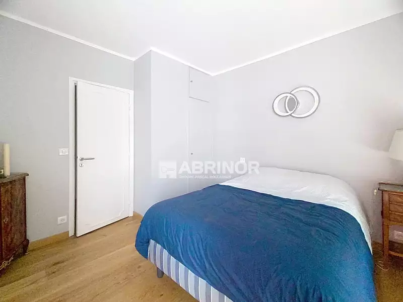 Appartement, 239 m²