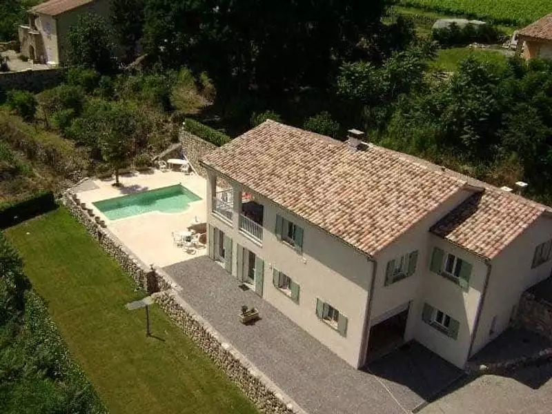 Maison, 220 m²