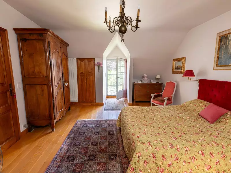 Maison, 305,32 m²
