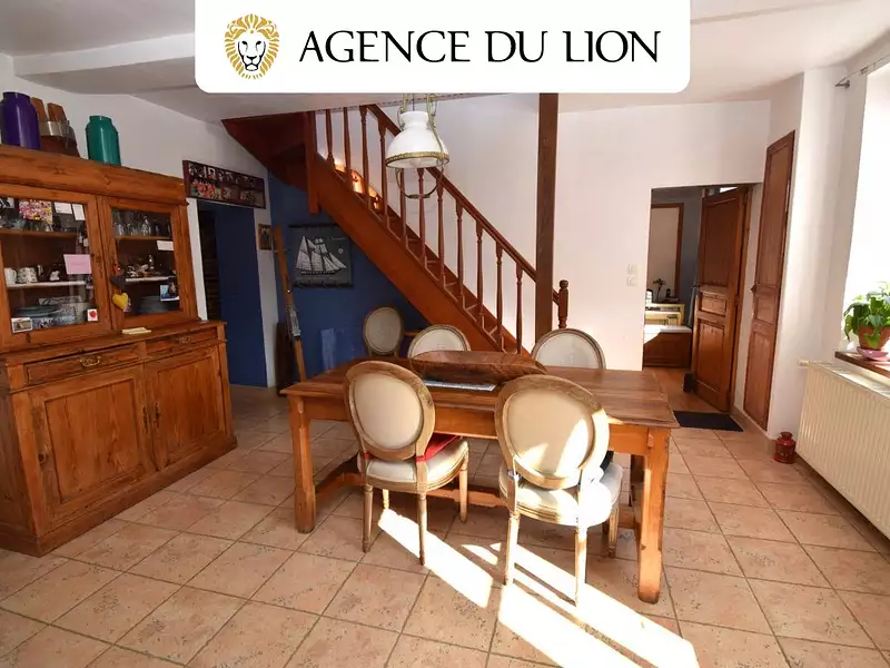 Maison, 160 m²