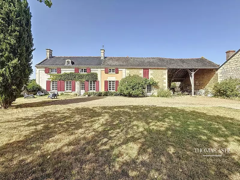 Maison, 268 m²